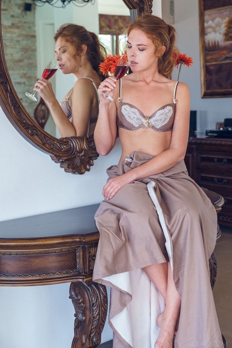 Елена, 22 года, 0 размер груди